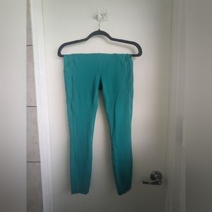Lululemon Invigorate High-Rise Tight 25" Sz 6 Maldives Green